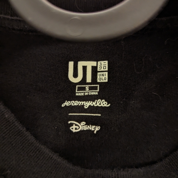 Uniqlo x Disney x Jeremyville black Minnie graphic tee mushrooms flowers… - Picture 3 of 4